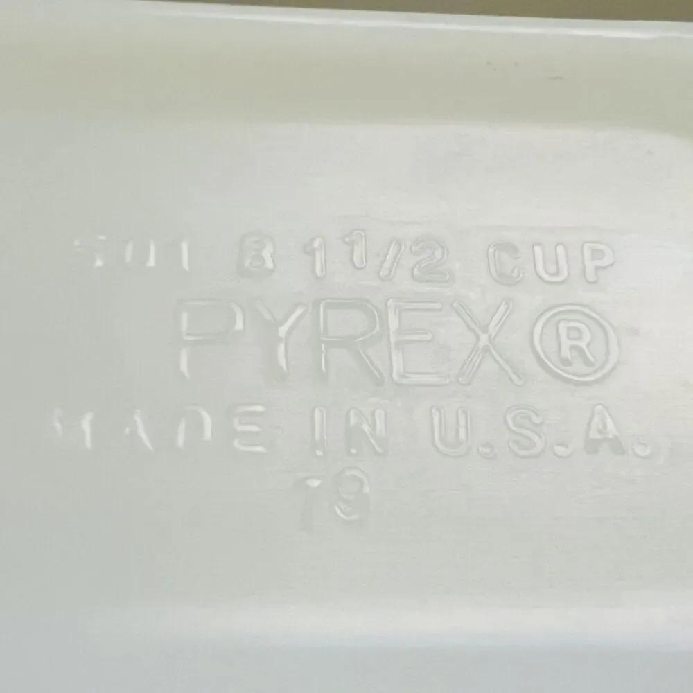 PYREX Amish Butterprint Teal Rooster & Corn 501 Refrigerator Dish, Set of 2